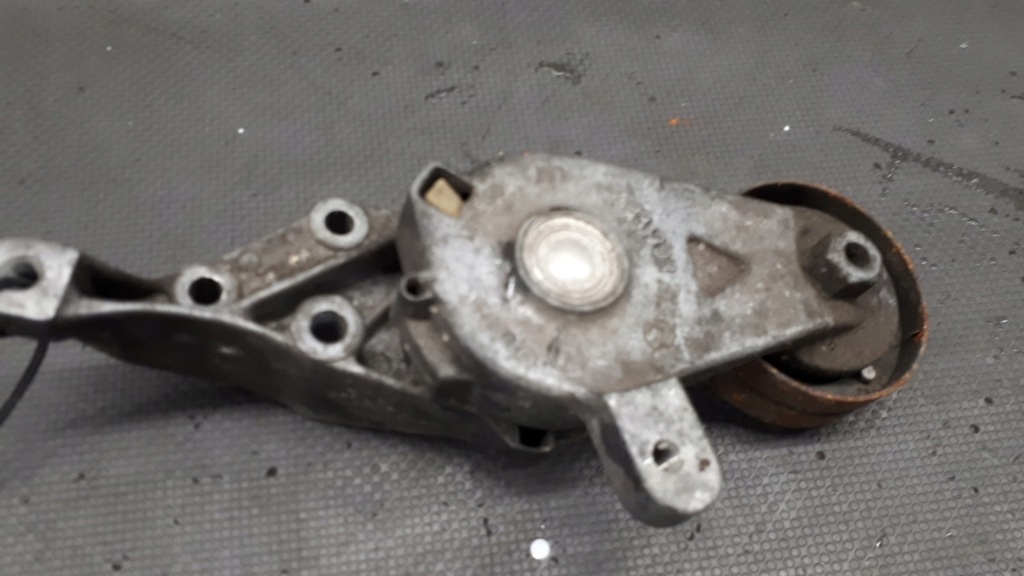038903315C Gurtstraffer Sitz VW Skoda 1.9 TDI Product image