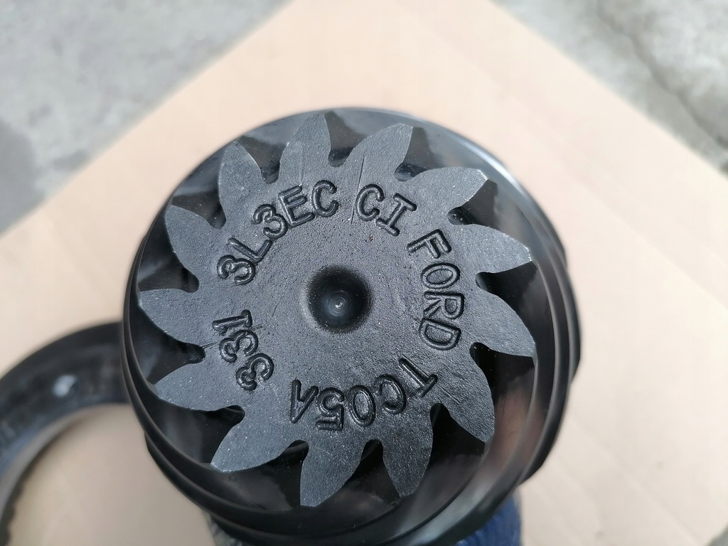 ATTACK WELLE VORDERE PLATTE RAD FORD F150 3.31 Product image