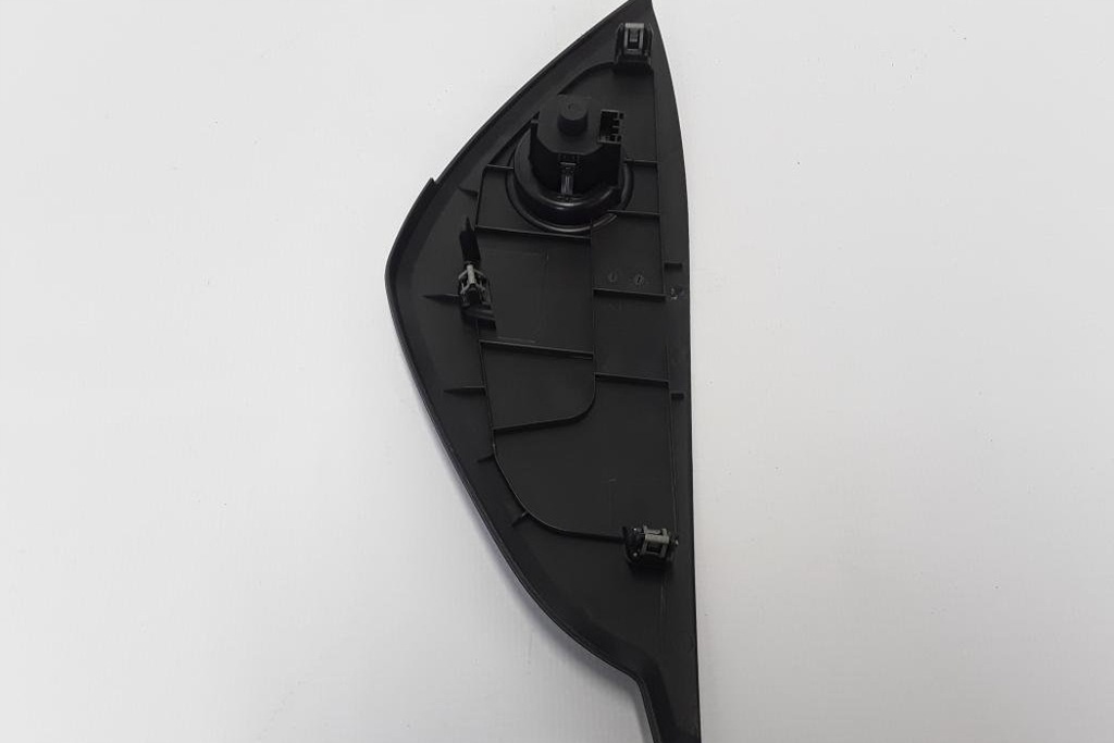 Andere interne Teile Volvo XC90 II 31363987 2018 Product image