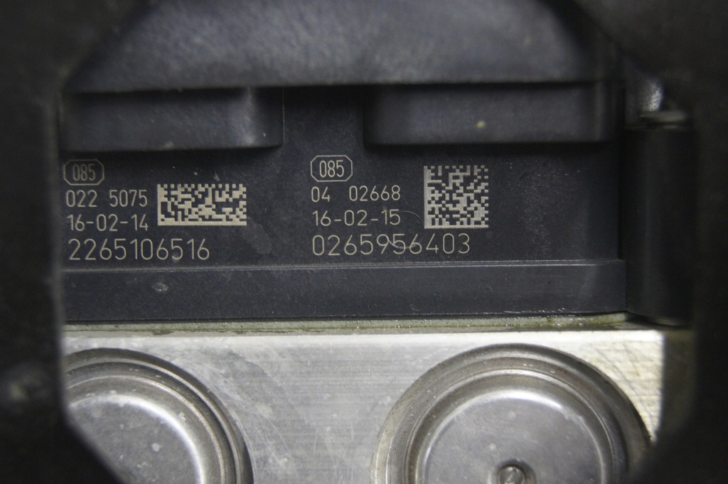 Twingo III ABS-Pumpe Product image