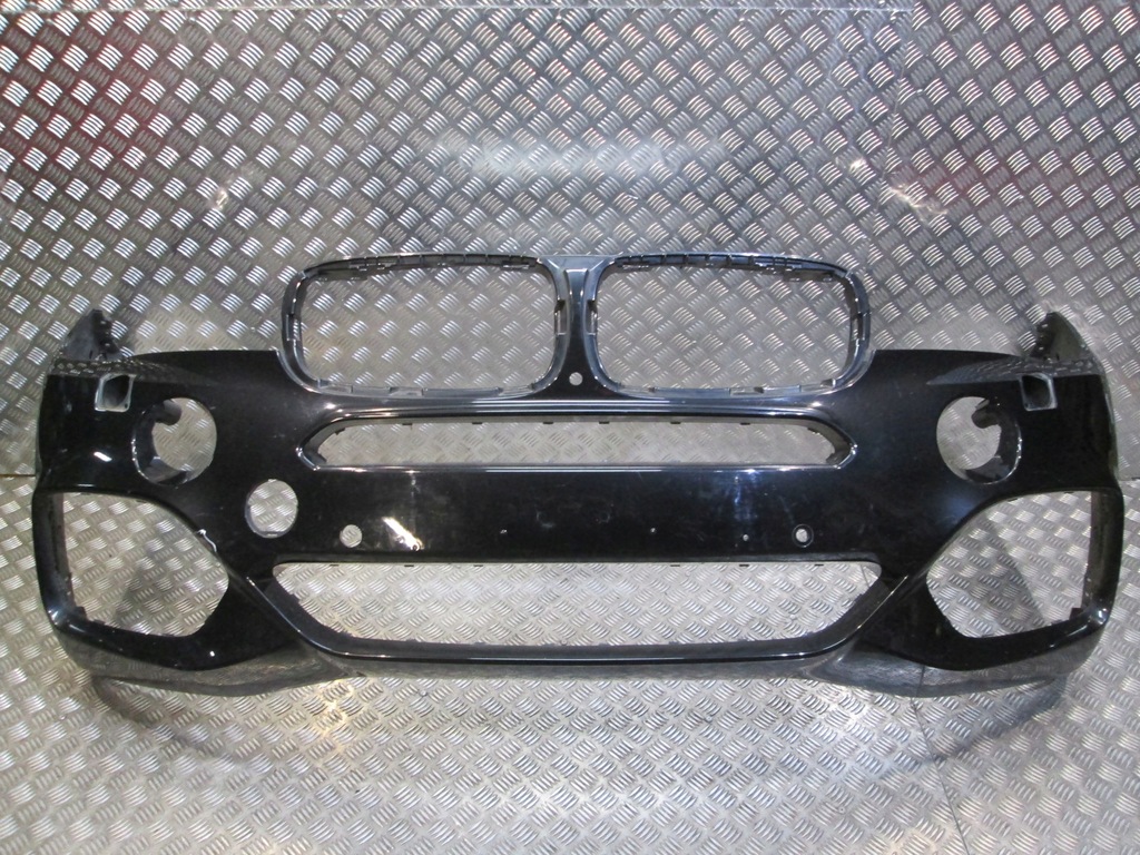 BMW X5 F15 STOßSTANGE VORNE SCHWARZ Product image