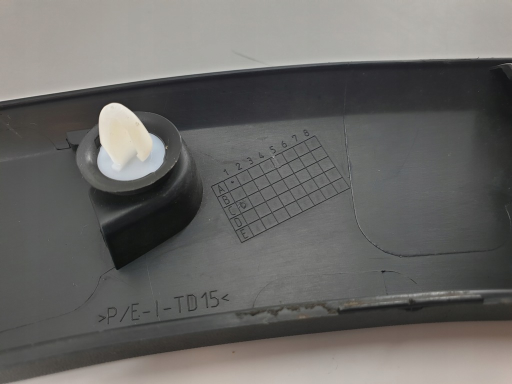 KOTFLÜGELLEISTE HINTEN RECHTS RENAULT CAPTUR I 1 788A20643R Product image