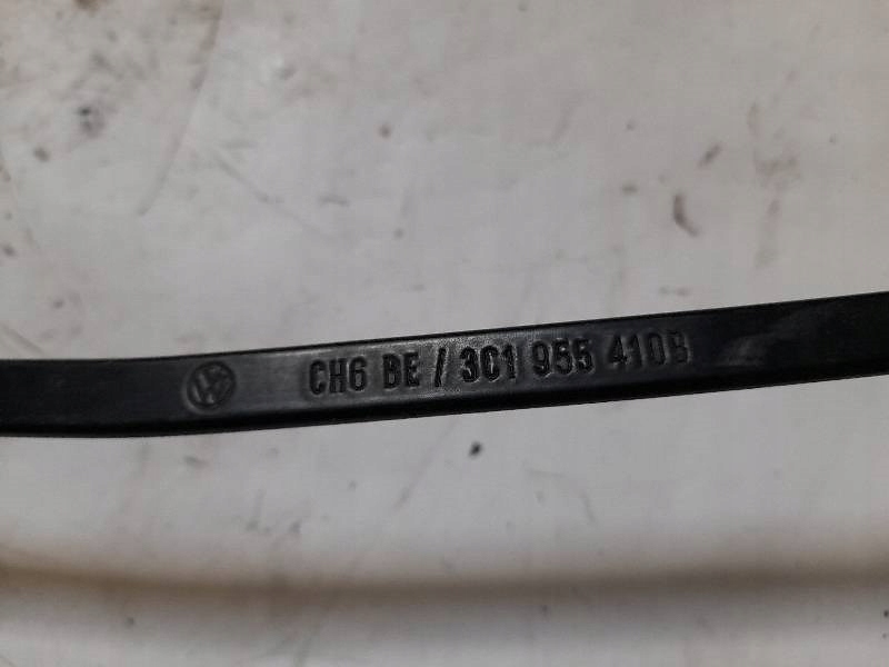 WISCHERARM VORNE RECHTS 3C1955410B VOLKSWAGEN PASSAT B6 Product image
