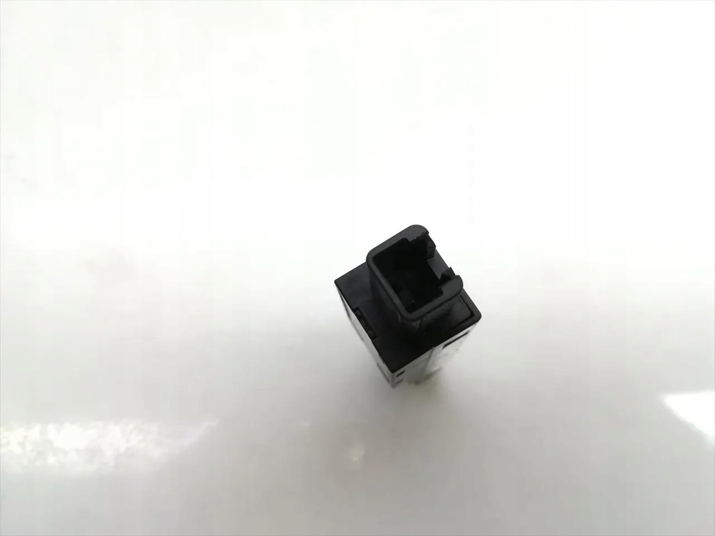 Toyota Rav4 GPS Antenna 2006 SUV 4/5DR J5N-0390 (06-13) Diesel 2,2 d 4WD Product image