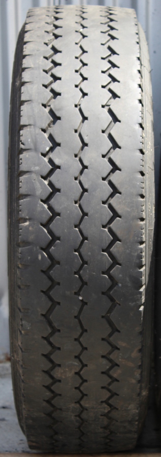 2x 205/75R17,5 GEBRAUCHTE LKW-REIFEN MATADOR ANTRIEB ODER AUFLIEGER Product image