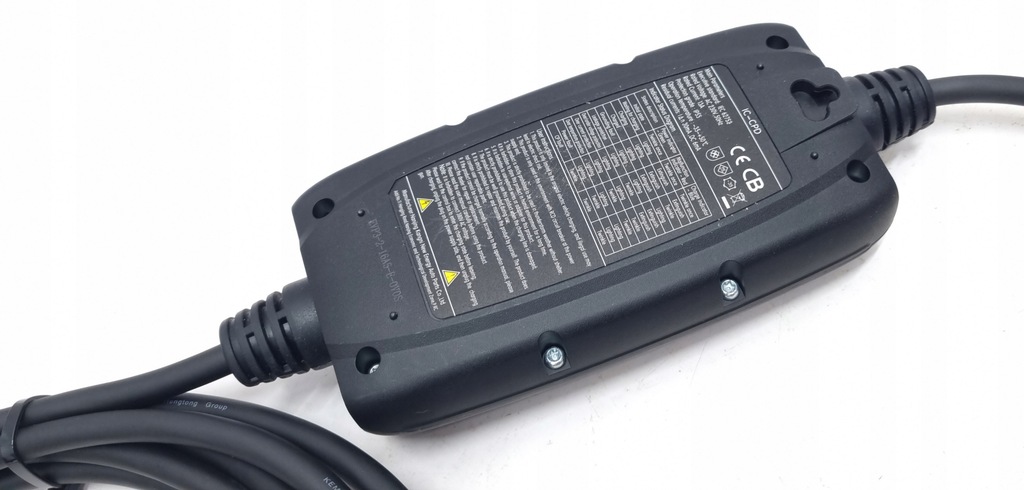 Schnelles elektrisches Ladegerät 230W Typ2 EVP3-2-16A5-E-0V0S Product image