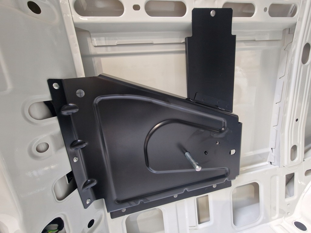 Iveco Daily Ersatzradhalterung, Anhängerkupplung Product image