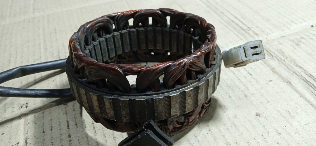 YAMAHA XJ 600 84-89 XS 400 LICHTMASCHINE STATOR LICHTMASCHINE WICKLUNG Product image