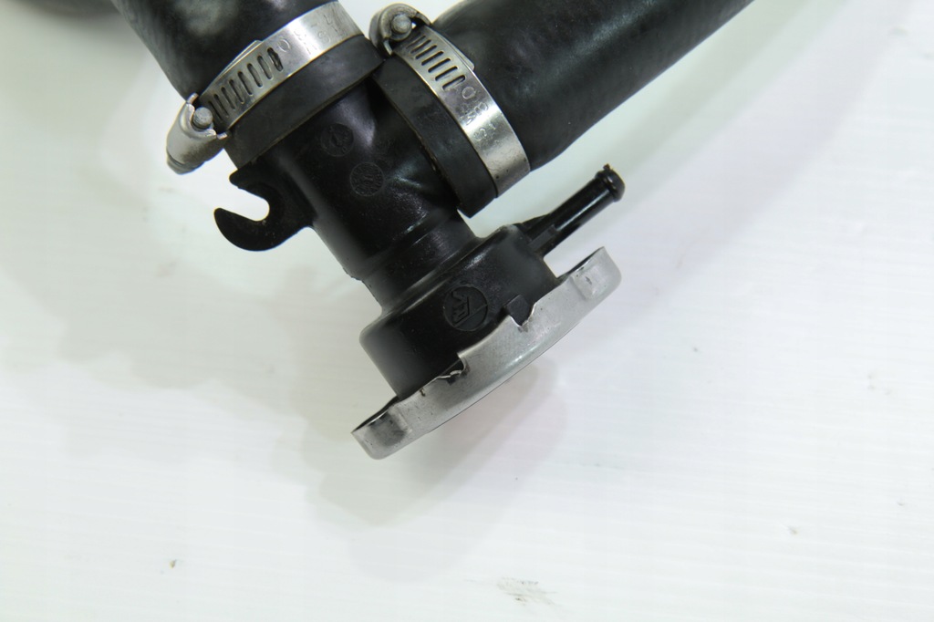 HONDA CB 900 HORNET SC48 01-07 ROHRVERBINDER Product image