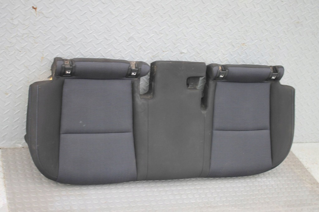 Hecksofa Hyundai Tucson III 15-20 Rücksitz Product image