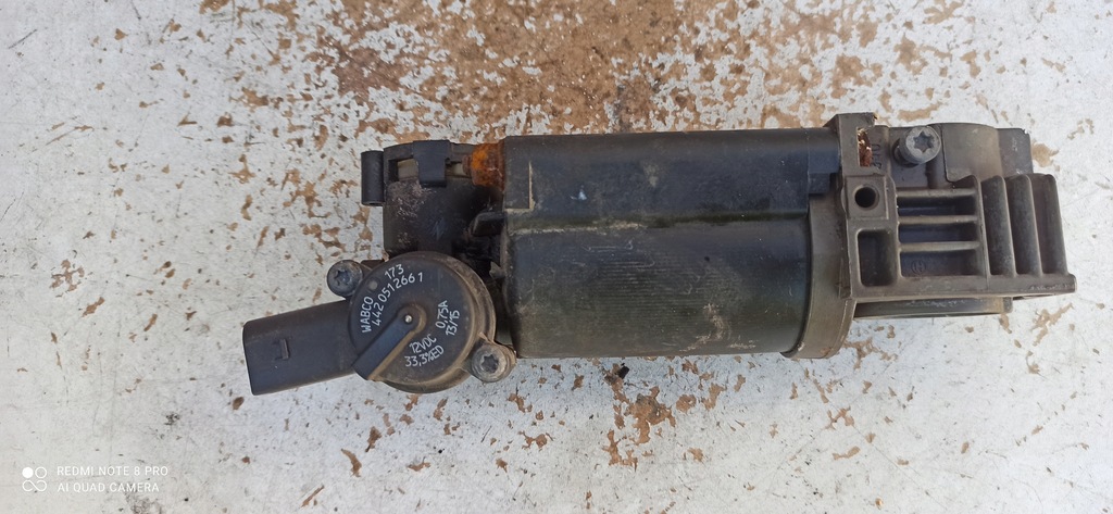 AUDI Q7 FAHRWERKSKOMPRESSOR 7L8616007 4420512661 Product image