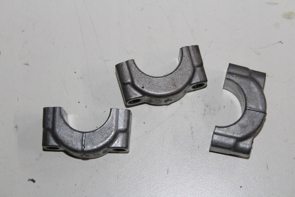 2 Yamaha XS 400 Brücke überbrückt Wellenmontagegröße Product image