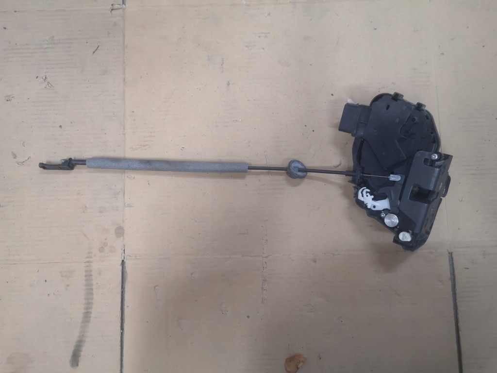 TÜRSCHLOSS HINTEN LINKS VOLVO XC60 30799326 Product image