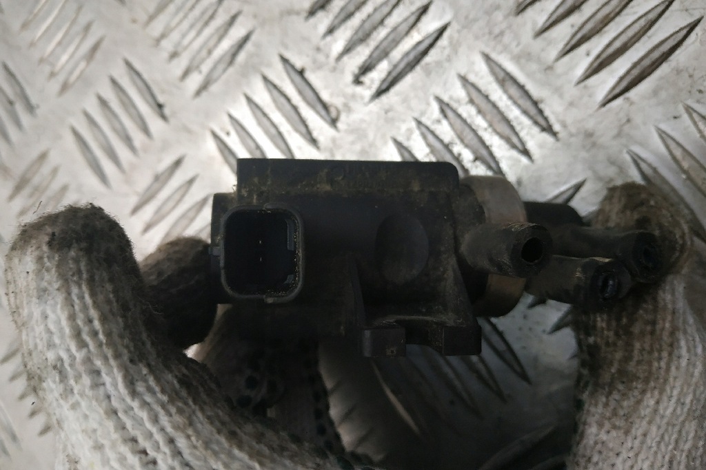 Peugeot 607 (9d, 9U) 4m509e882aa 2,7L Diesel 150 kW Product image