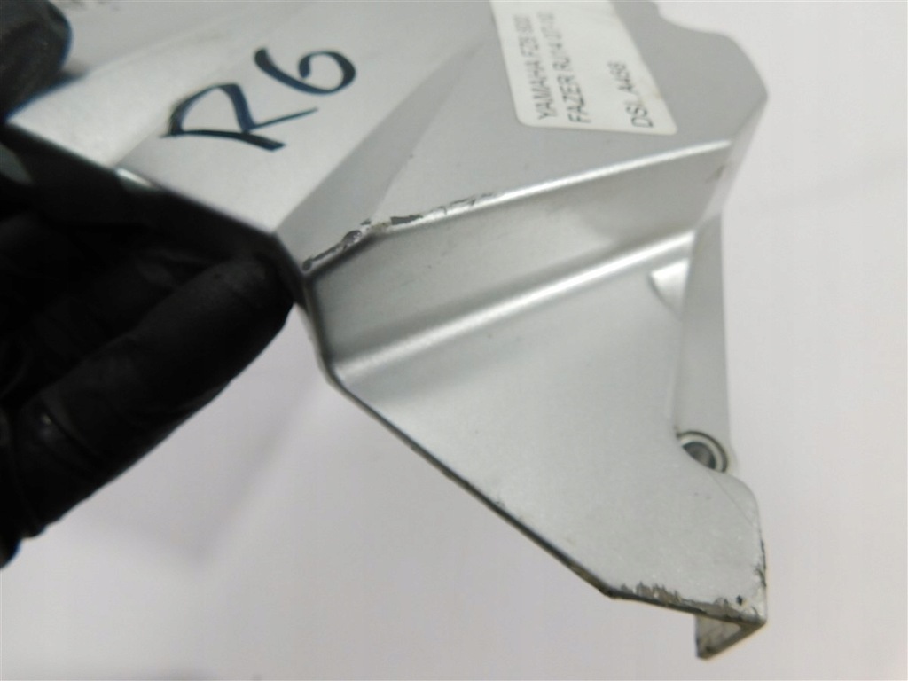 Motorabdeckung links Yamaha FZ6 600 FAZER RJ14 07-10 Product image