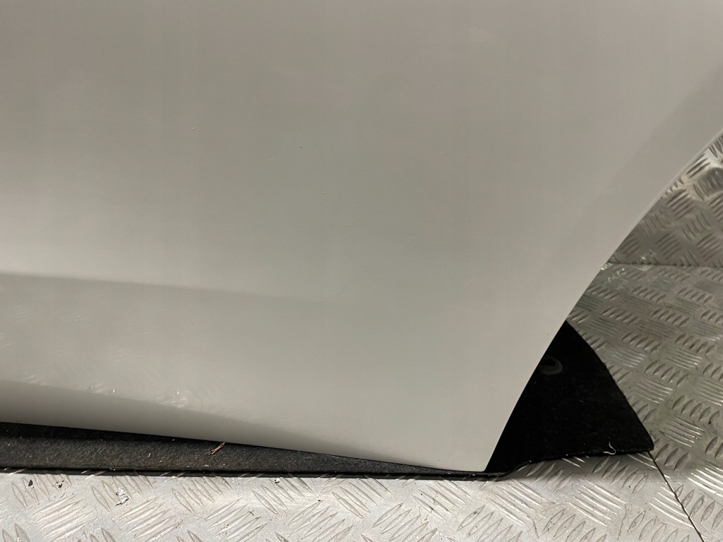 TÜR HINTEN LINKS BMW X5 F15 A96 MINERALWEISS Product image
