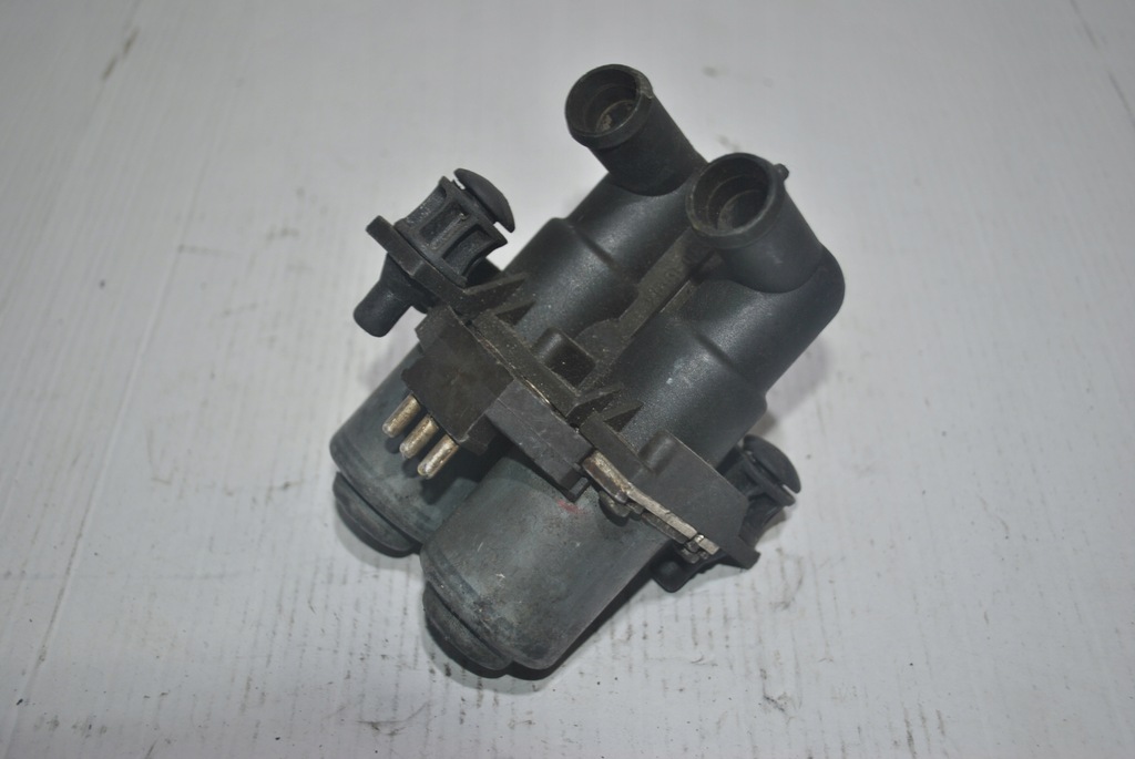 MERCEDES W124 MAGNETVENTIL 4950000002 Product image