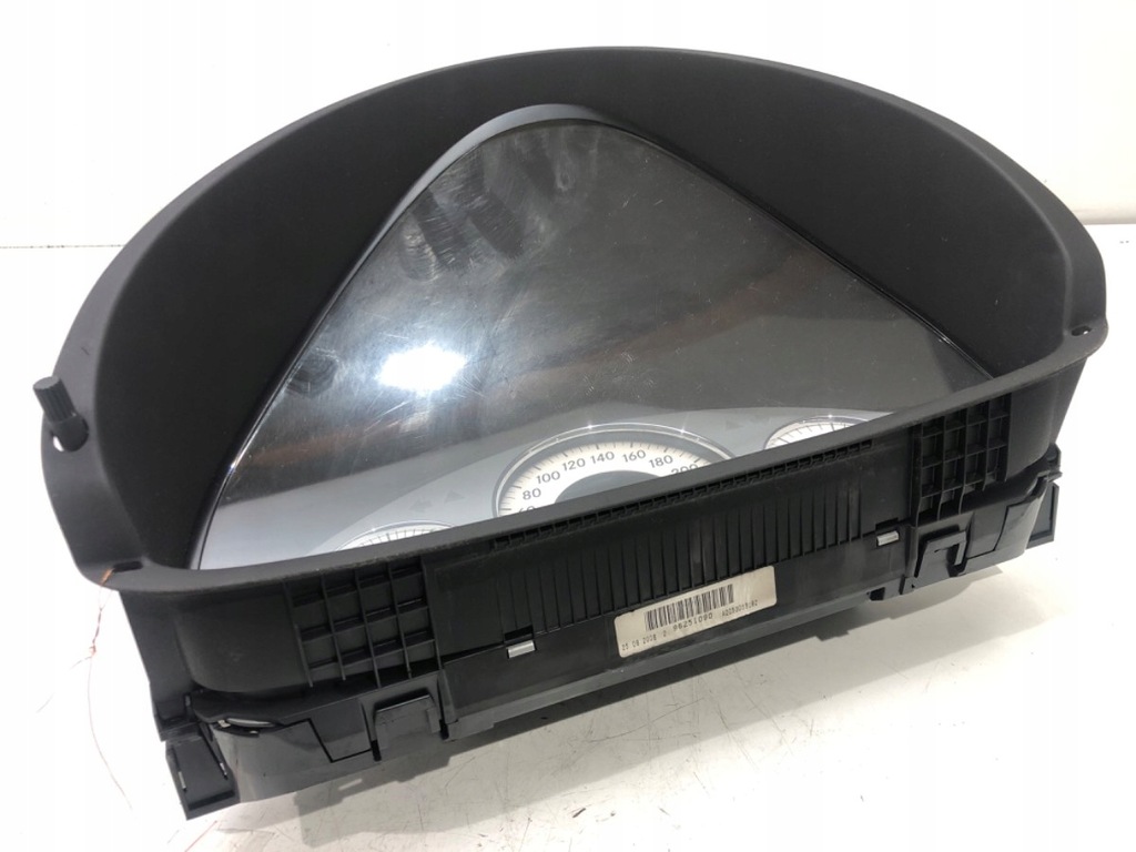 ZÄHLER MERCEDES C209 A2095405447 2.2 150KM 02-10 UHREN Product image
