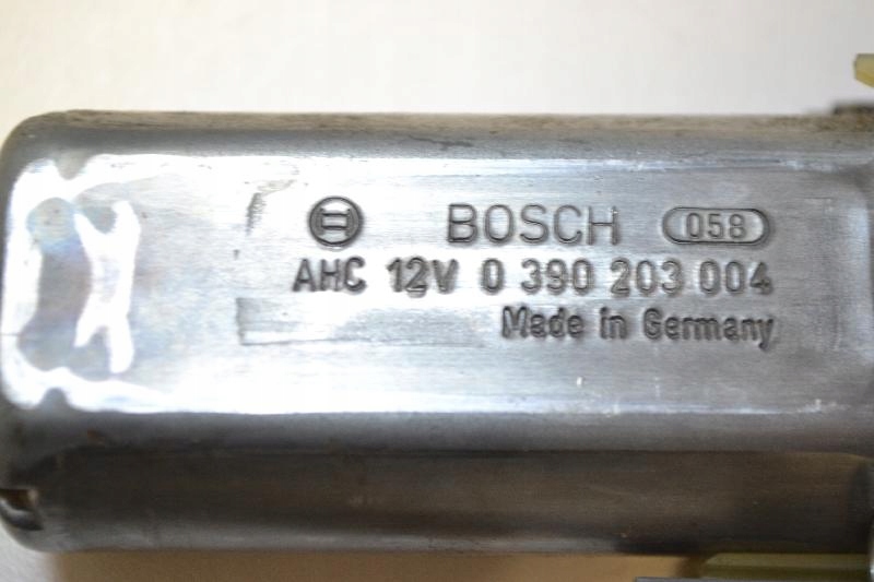 Jeep Grand Cherokee Sitzverstellmotoren 0390203004 0390203212 2007 RH Product image