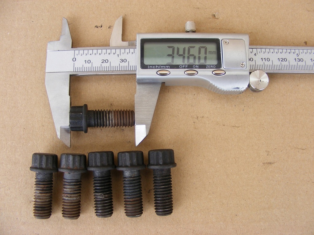 BMW 11652243402 Abgaskrümmerschraube Turbos Product image