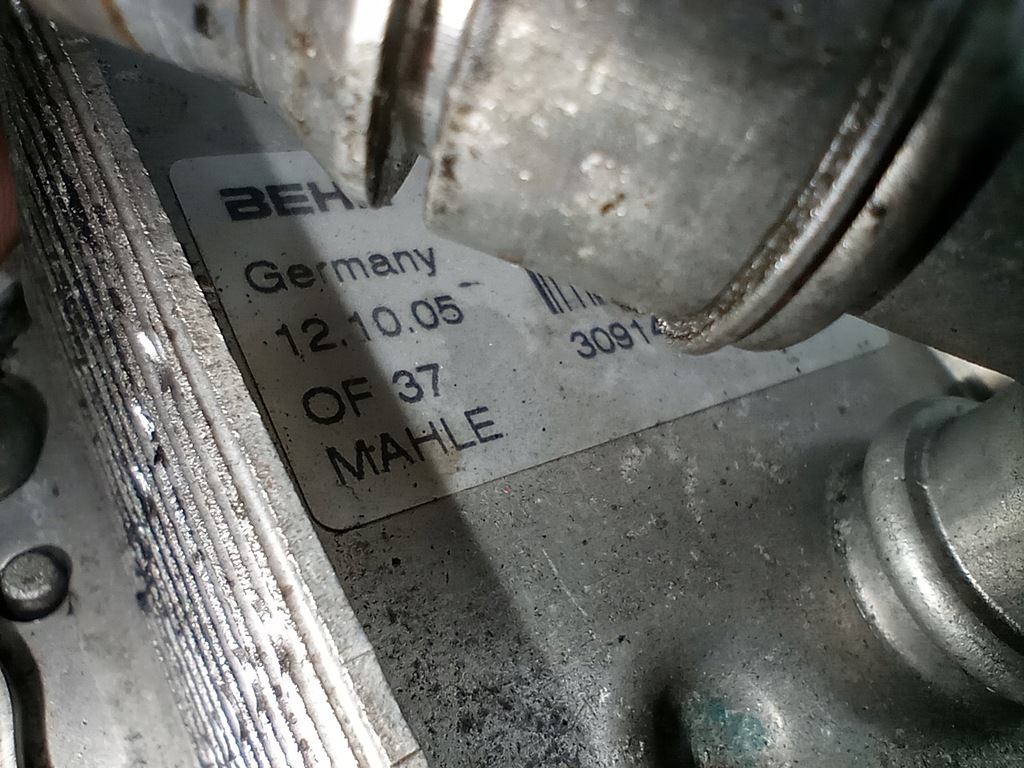 BMW 3er Serie 2006 Ölfiltergehäuse Kühler 7505203 Europa Product image