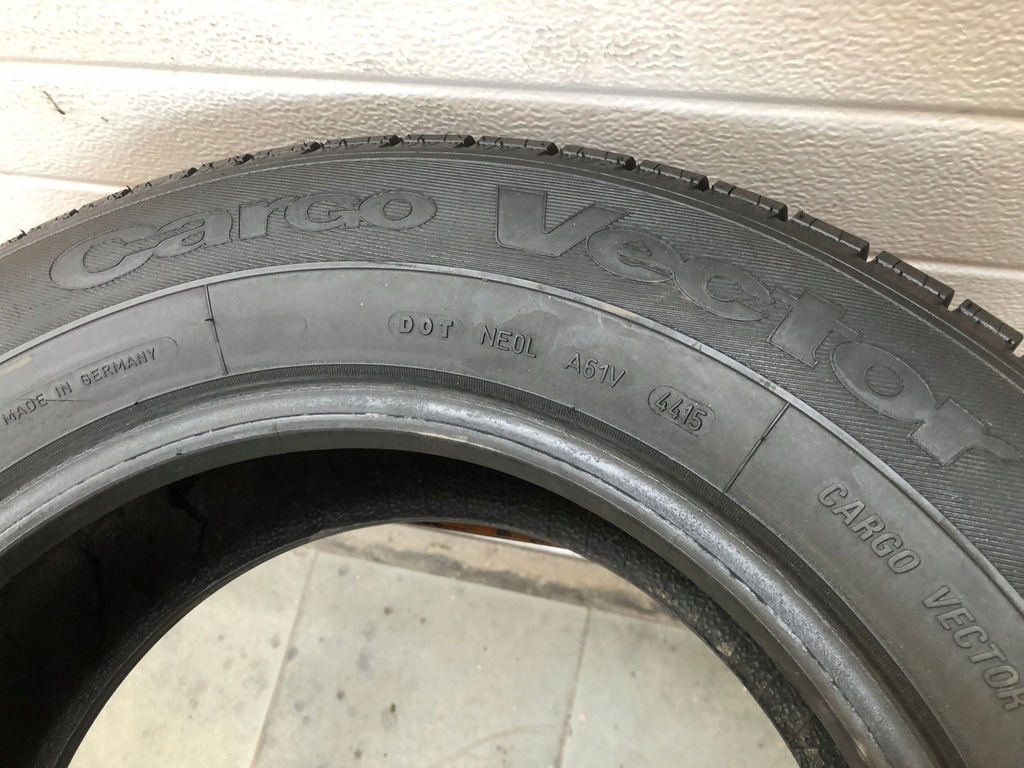 Goodyear Cargo Vector 1x 215/65R16C Product image