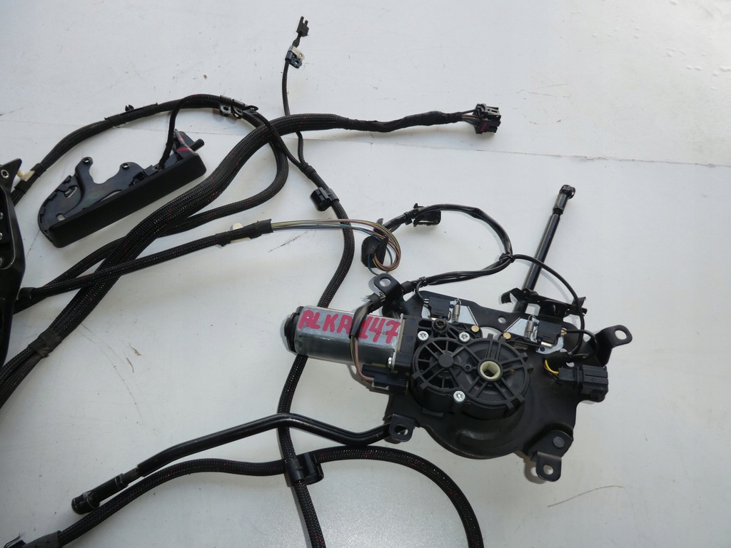 MECHANISMUS DES DACHMOTORS AUDI A3 8P CABRIO + INSTALLATION Product image