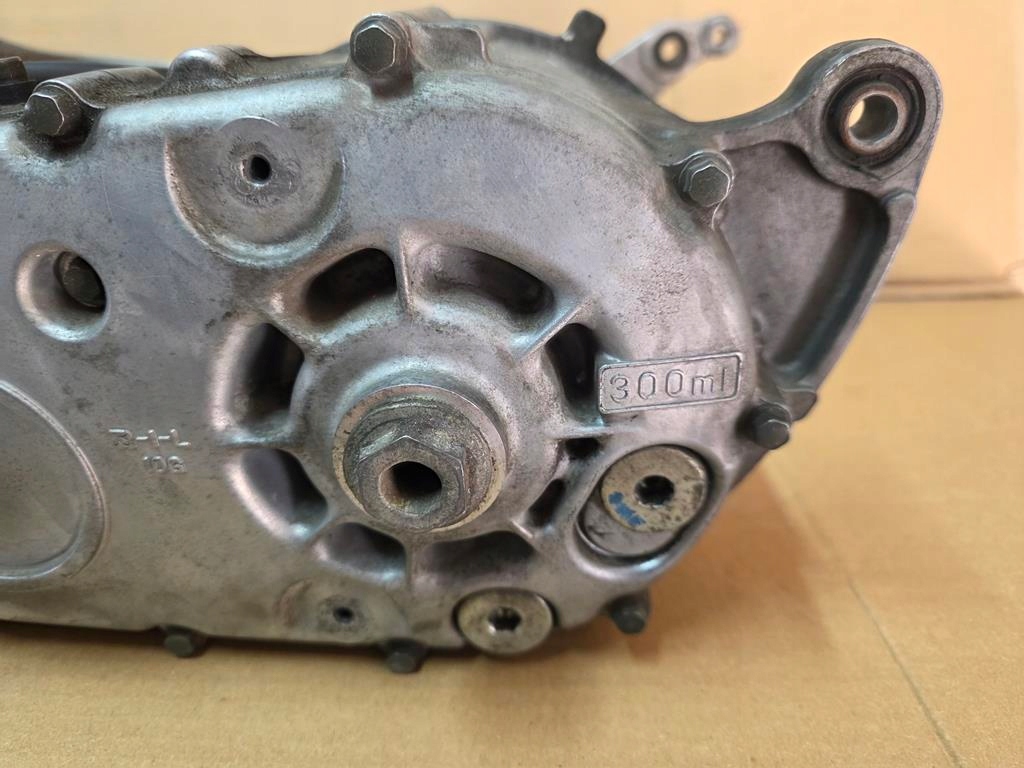 Suzuki Burgman An 650 02-12 Drive-Übersetzungsschwinge Product image