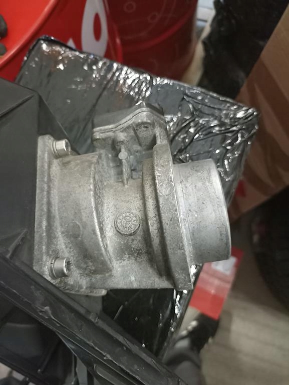 Nissan Silvia S14 S15 200SX Luftmengenmesser 22680-69F01 afh50-18a Product image