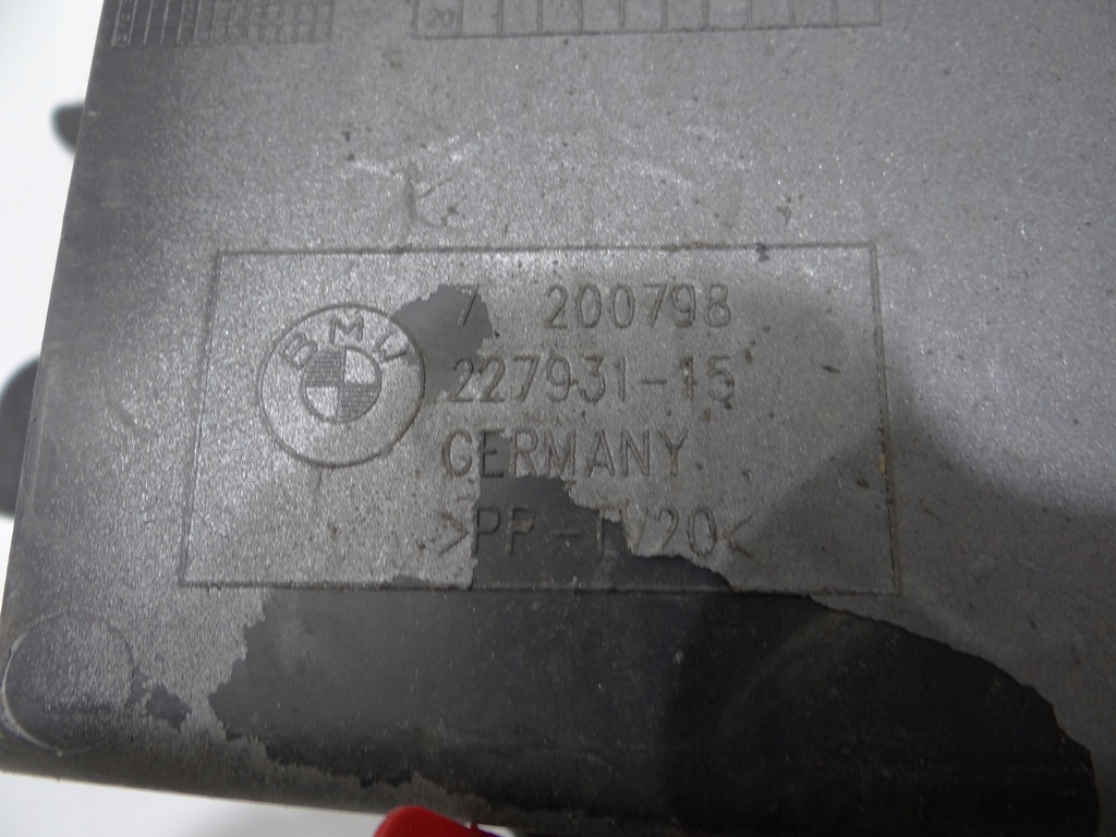 Ansaugluftkanal BMW F10 F11 OE 7200798 (14701379) Product image