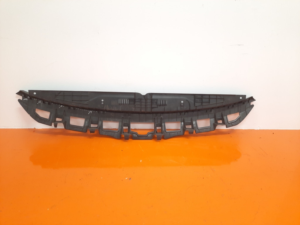 KIA RIO IV 4 16-23 Upper Gürtelabdeckung. Product image