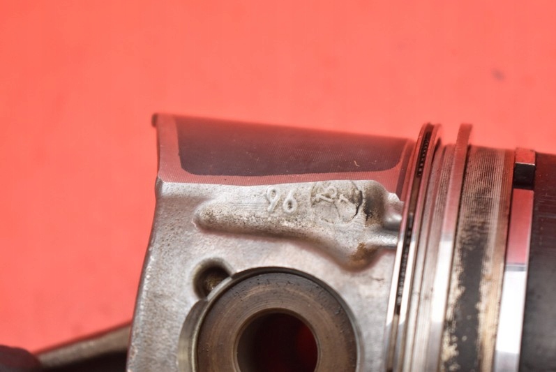 KOLBEN PLEUEL 085190 FORD MONDEO MK4 2,0 ​​TDCI 08R Product image