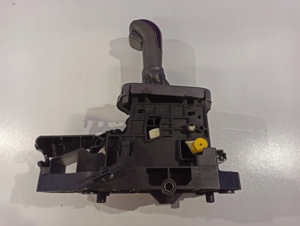 Volvo S80 2002 Wagenheber und Wähler Product image