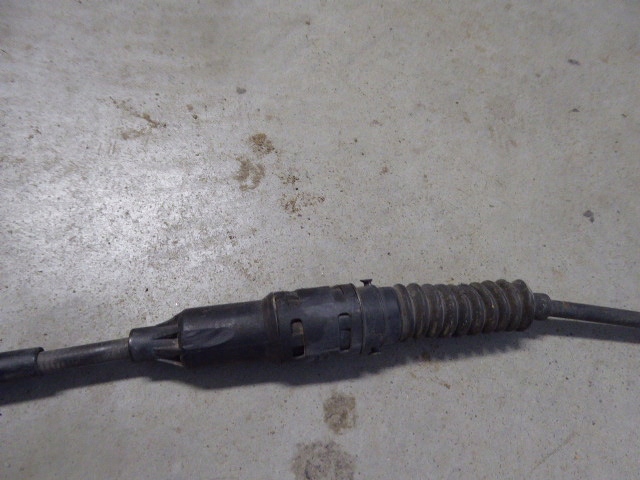 TRANSPORTER T4 90-96 KUPPLUNGSKABEL 1,9 D Product image