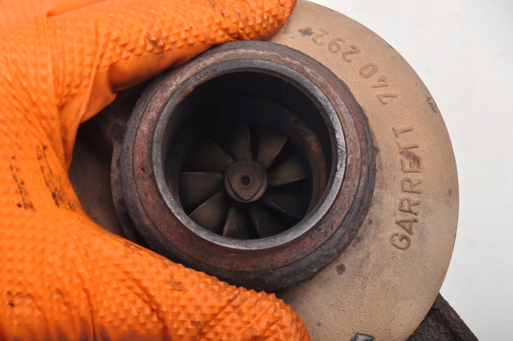 PEUGEOT 307 308 407 607 C4 I C5 II III 2.0 HDI 136KM TURBINE 9658673480 Product image