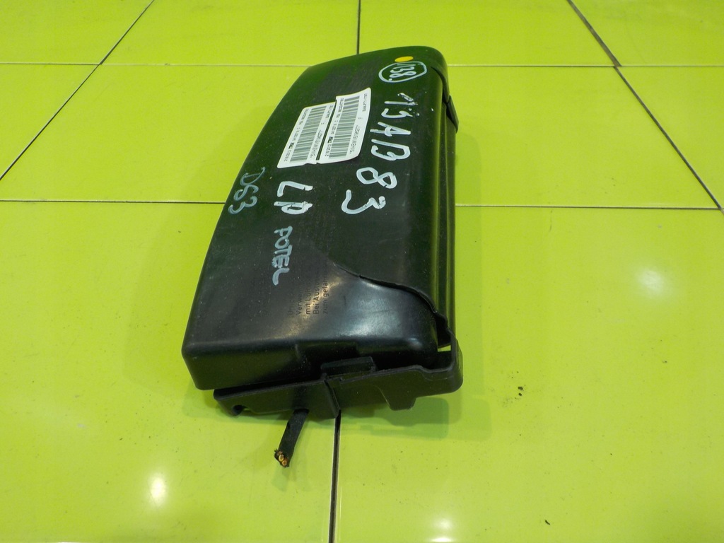 CITROEN DS3 1.6 B 12r AIRBAG Sitzkissen links vorne 9802247780 Product image