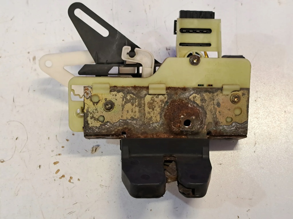 Volvo V70 2005 Schlösser Product image
