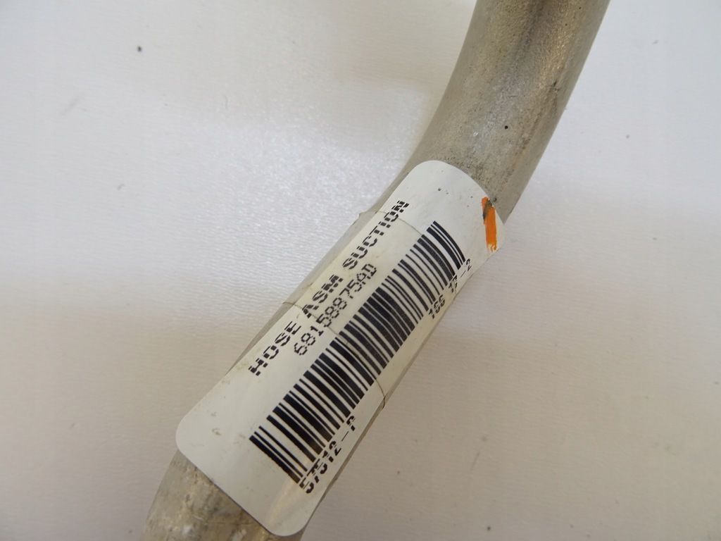 2015–2023 CHALLENGER-SCHLAUCH-KLIMAANLAGE-ROHR Product image