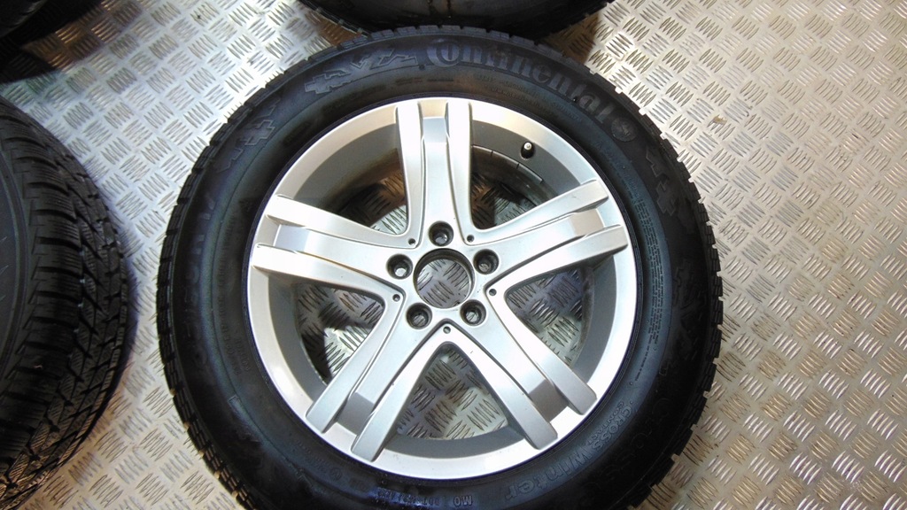 SET FELGEN + REIFEN Mercedes-Benz A2044015502 7,5" x 17" 5x112 ET 47,5 Product image