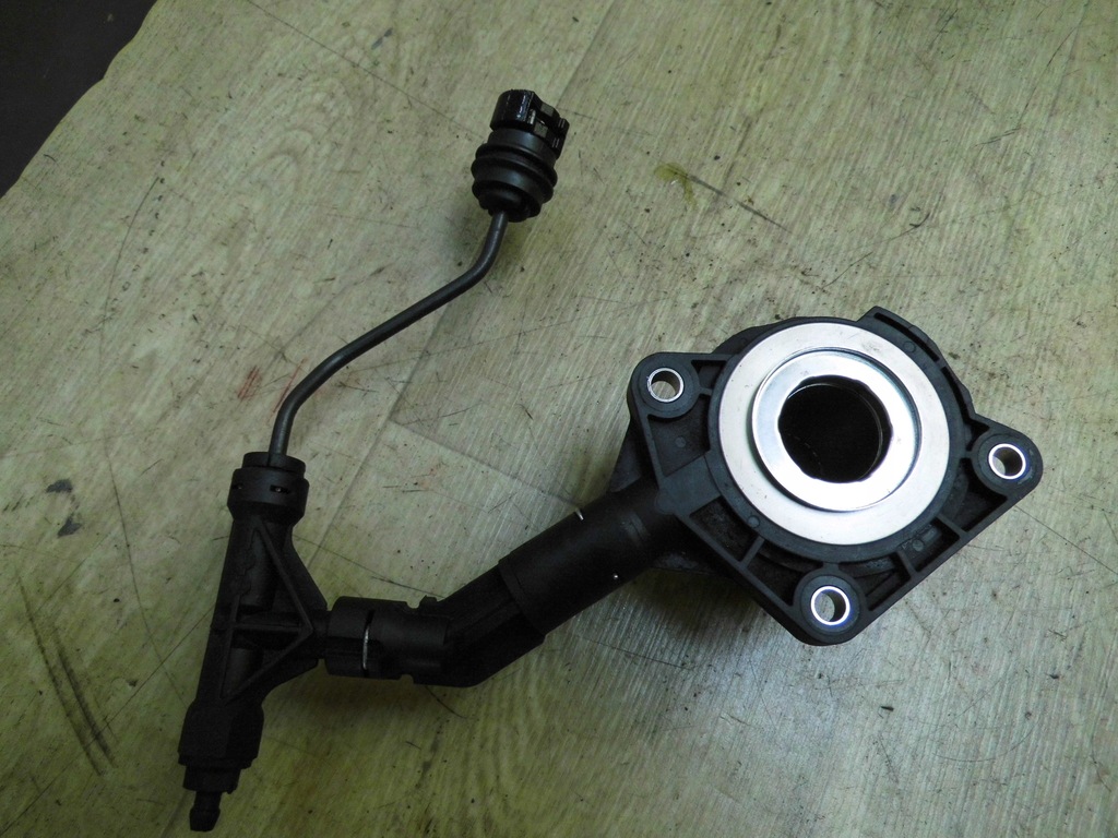 Volvo V60 S60 II S80 V70 V50 Zentralnehmerzylinder Product image