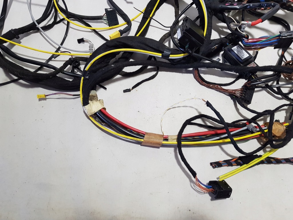 BATTERIEMODUL STAMMKABELBAUM MERCEDES SL R230 W230 2305400945 Product image