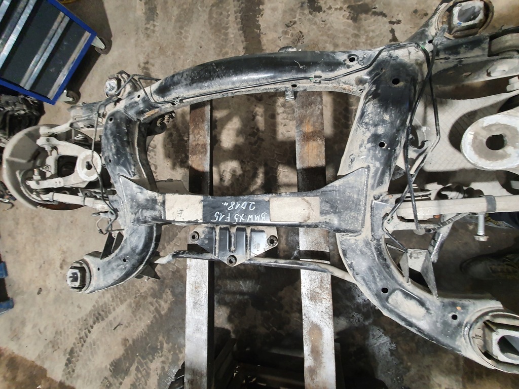 HINTERE TRÄGERAUFHÄNGUNG BMW X5 X6 F15 F16 2.0D Product image