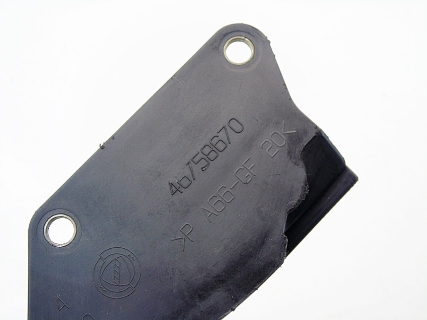 KRAFTPUMPENABDECKUNG 1.9 JTD 147 156 LYBRA 159 VECTRA ZAFIRA SX4 ASTRA Product image