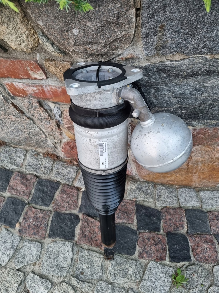 STOSSDÄMPFER HINTERE BALLÄGE LINKS HINTEN PHAETON I Product image