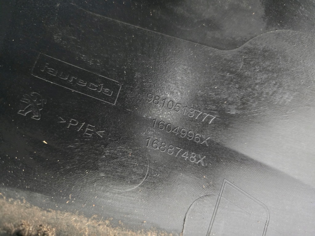 Peugeot 208 Lift Front Stoßstange 2015 - 2019 Product image