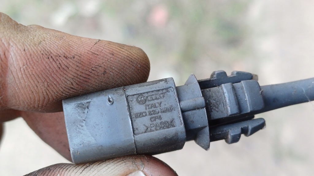 SEAT LEON III TEMPERATURSENSOR 8Z0820535A Product image