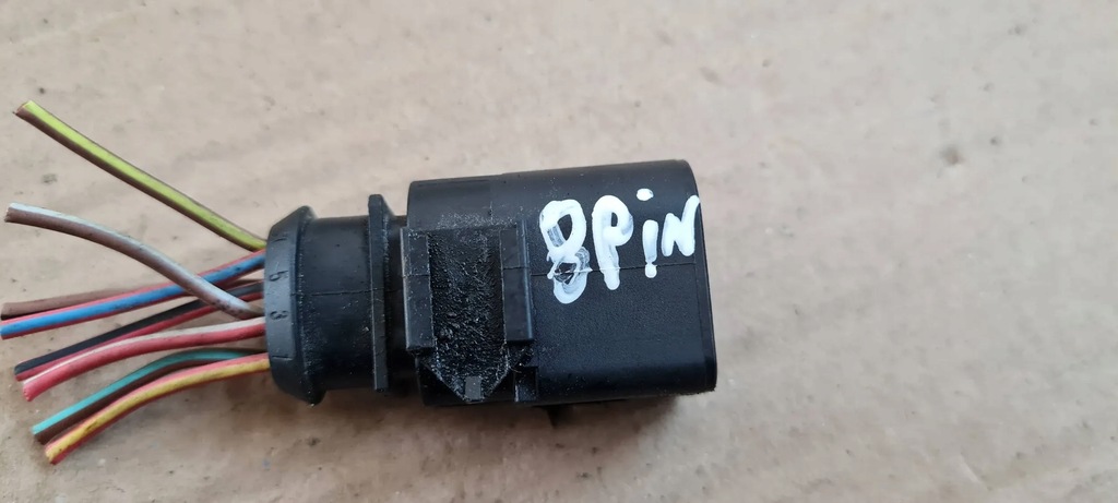 A5 8W STECKER CUBE 1J0973814 VW AUDI A4 B9 8W A5 Q7 4M Q5 80A Product image