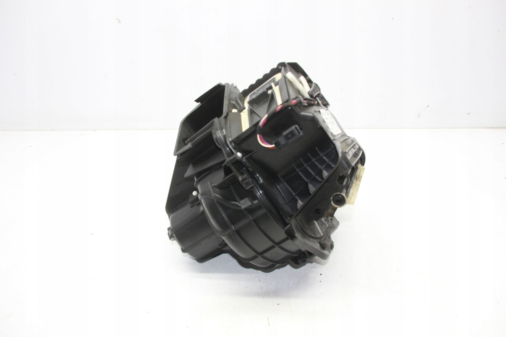 GEBLÄSE, HEIZLÜFTER BMW 5 F10 F11 Product image