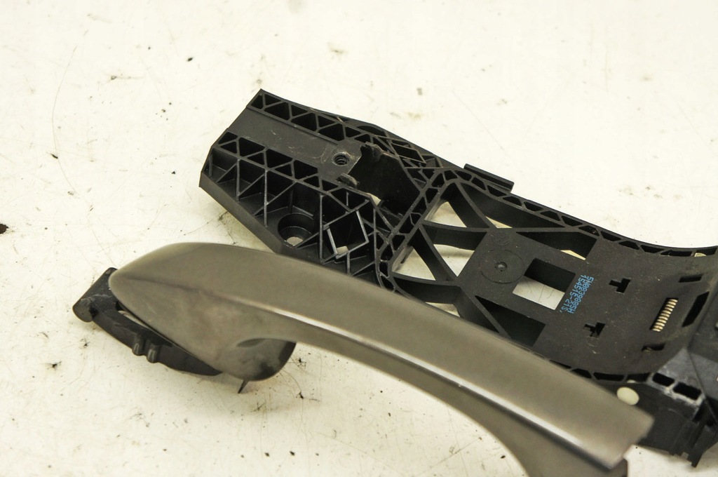 QV177 Seat Leon III 5F Türgriff links hinten Technic Grey Metallic S7K Product image