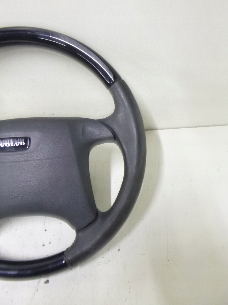 Lenkrad + Airbag Volvo V40 Lift 2.0 02 HOLZ Product image